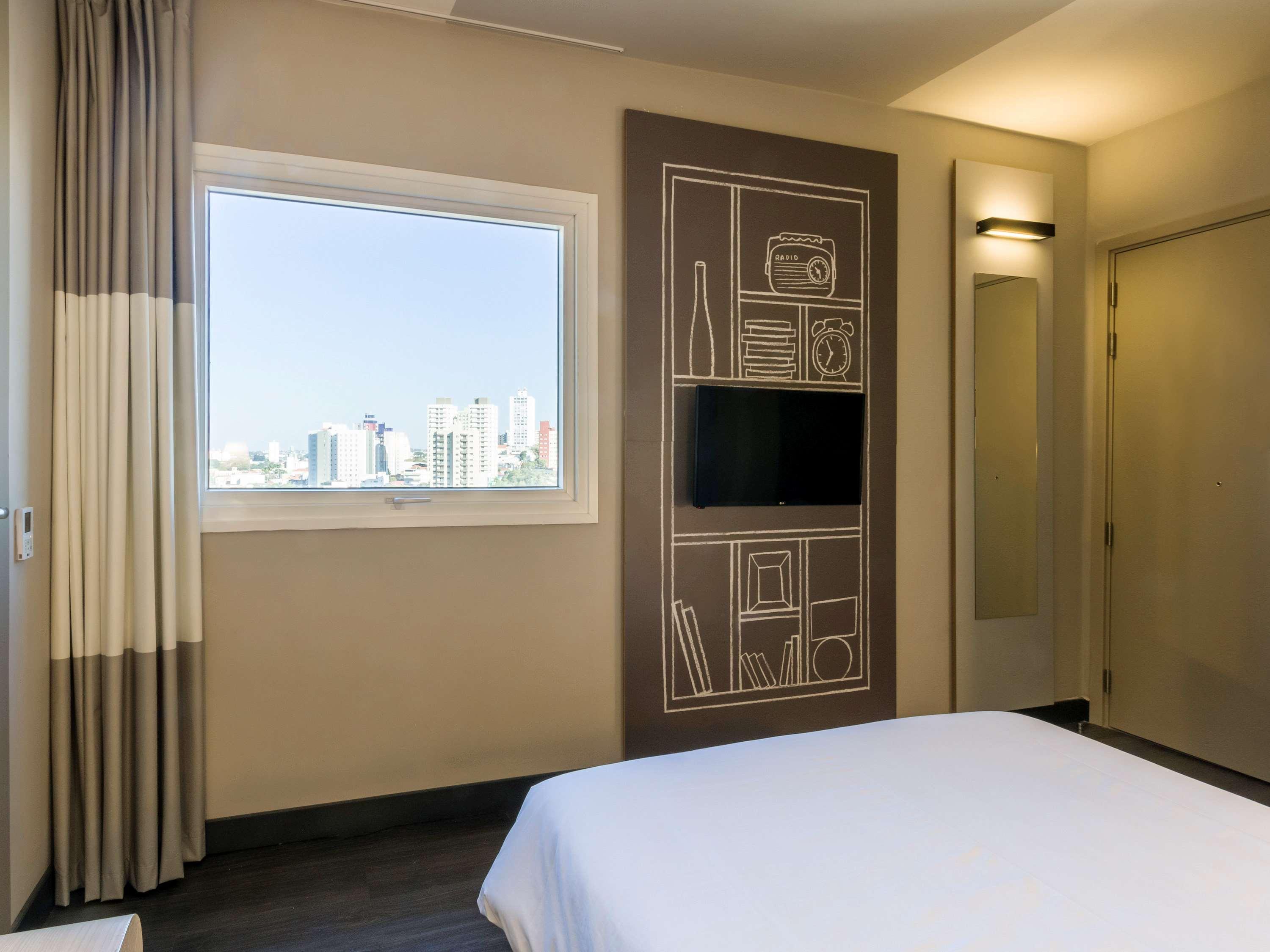 Ibis Americana Exterior photo